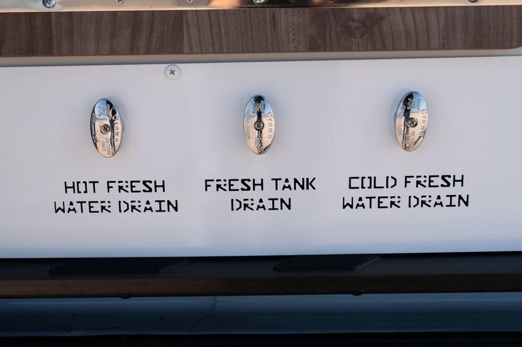 Used 2023 Mercedes-Benz Sprinter 2500 image 69