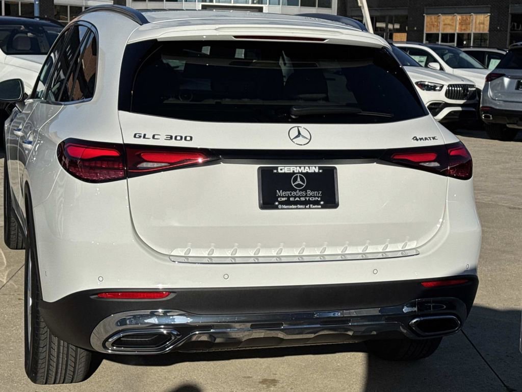 New 2026 Mercedes-Benz GLC 300 4MATIC image 5