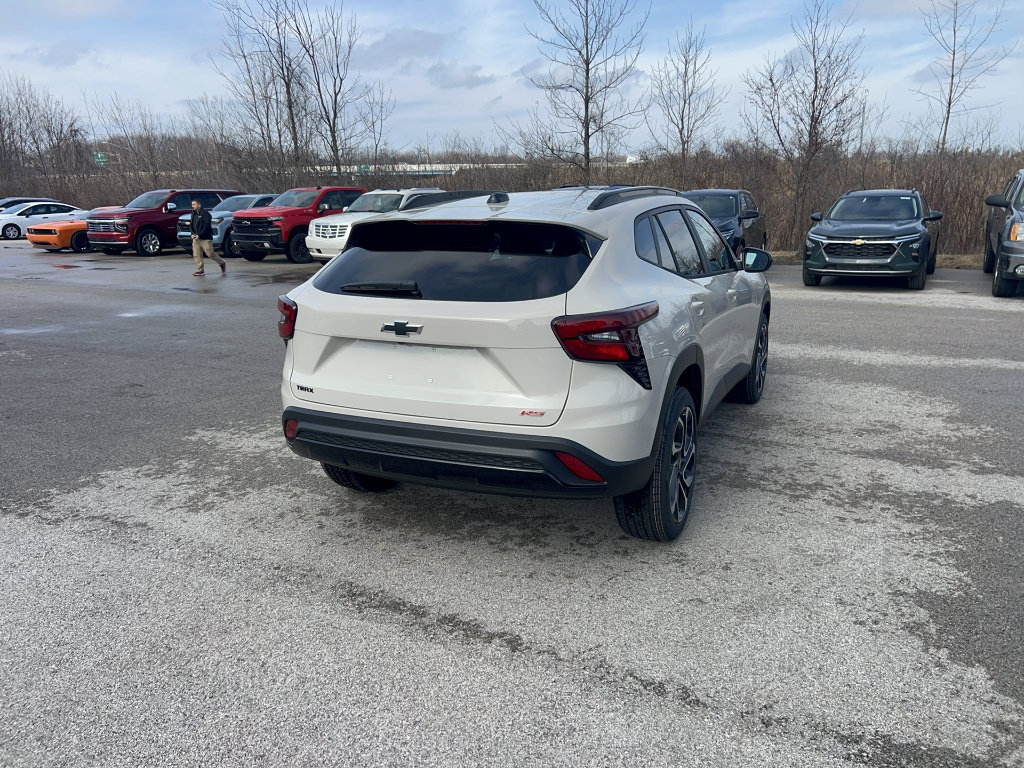New 2026 Chevrolet Trax RS FWD image 6