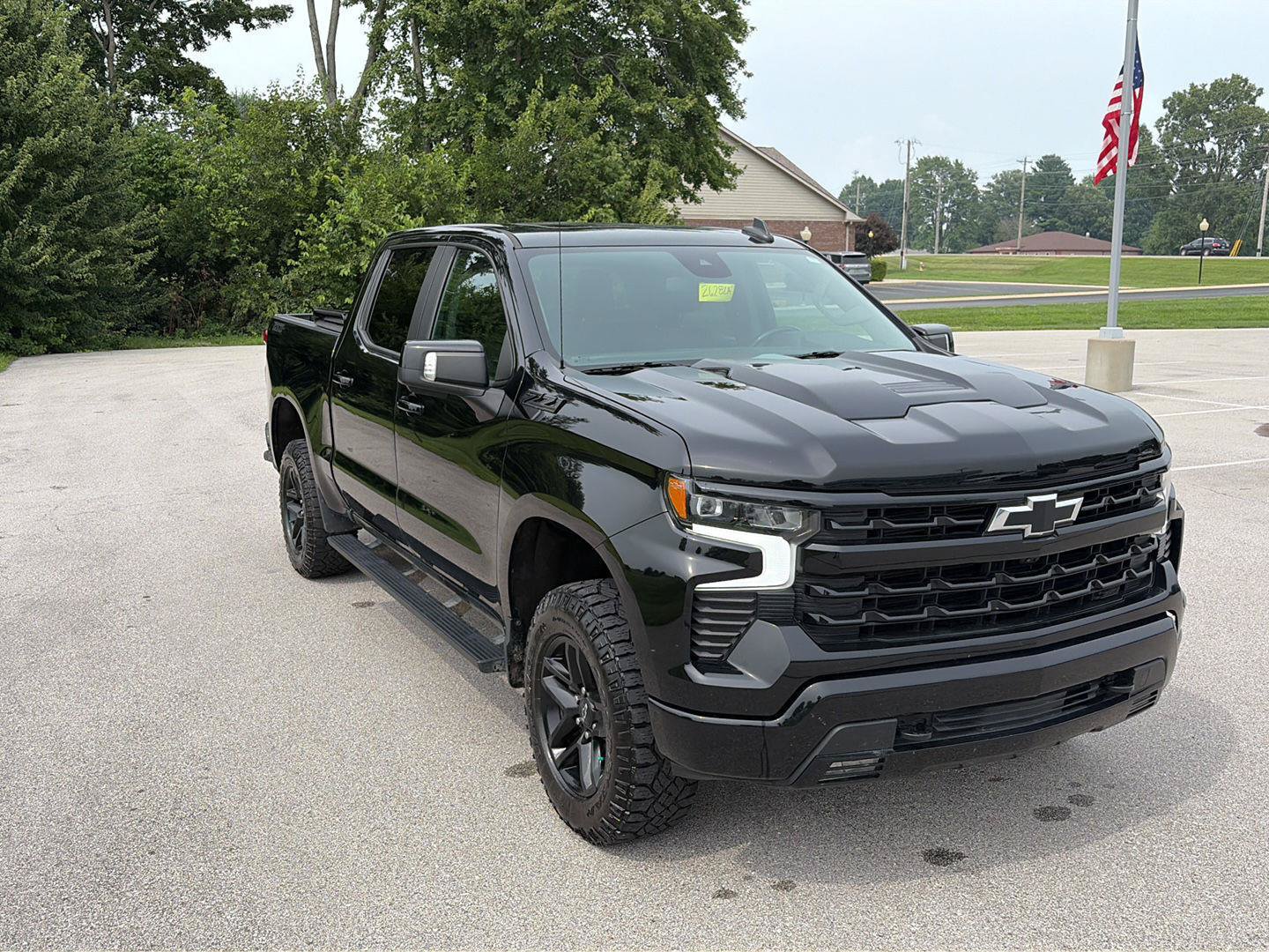 Used 2022 Chevrolet Silverado 1500 LT Trail Boss w/ LT Trail Boss Premium Package AWD/4WD image 5