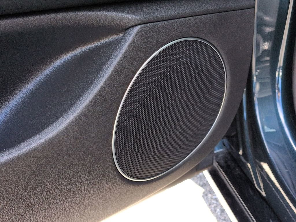 Used 2023 Genesis G80 2.5T image 15