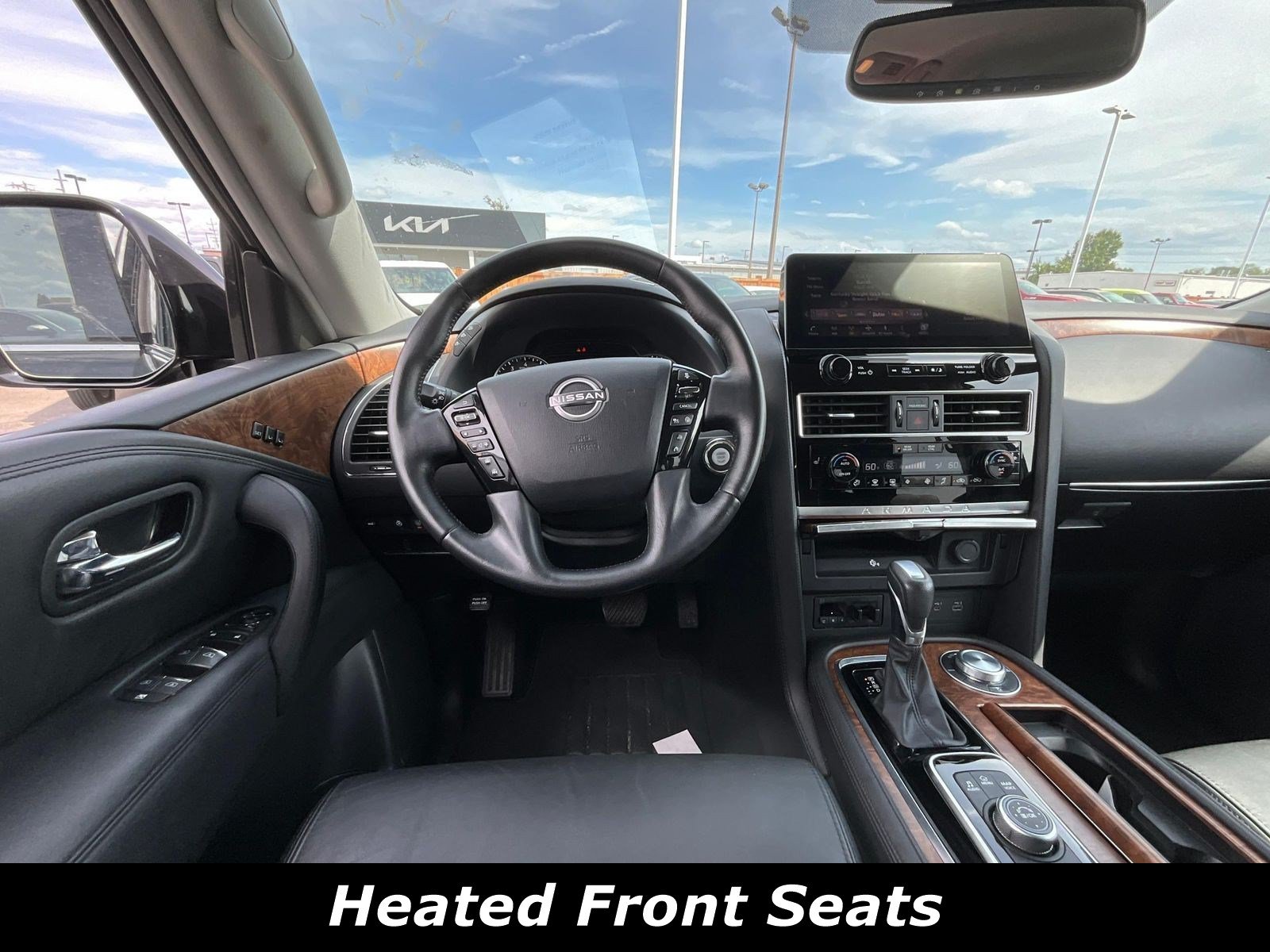 Used 2023 Nissan Armada SL w/ Captain's Chairs Package AWD/4WD image 8