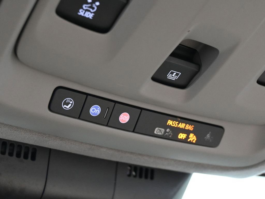 Used 2021 Cadillac Escalade Sport Platinum w/ LPO, ONYX Package RWD image 23