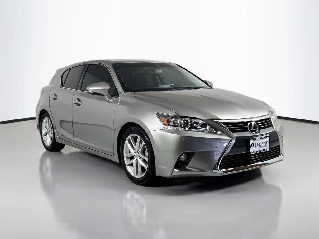 Used 2017 Lexus CT 200h FWD image 4