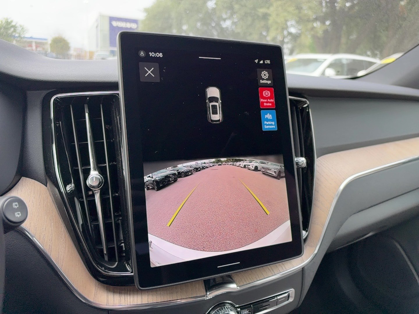 New 2027 Volvo XC60 B5 Core AWD/4WD image 22