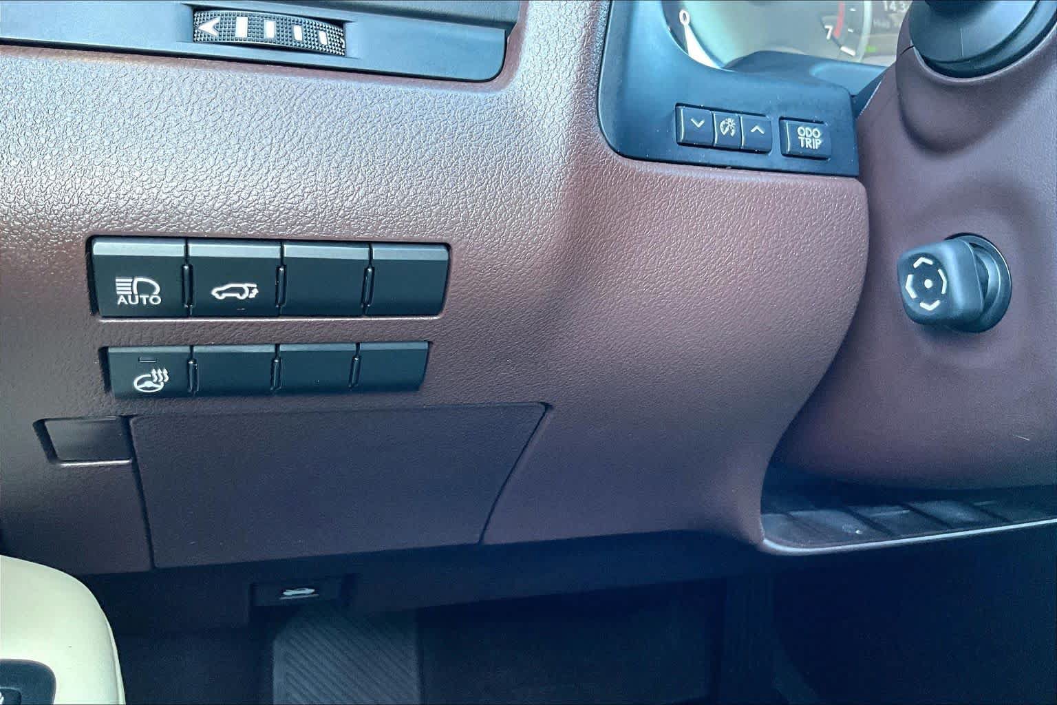 Used 2020 Lexus RX 350 FWD w/ Premium Package image 34