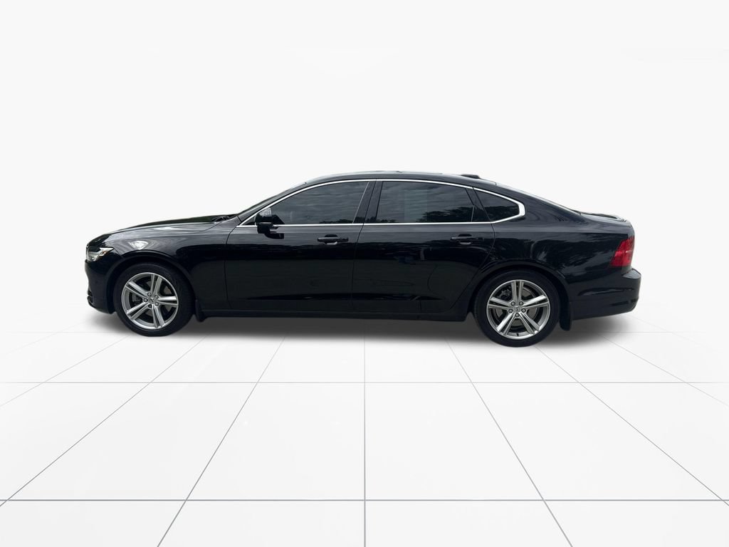Used 2018 Volvo S90 T5 Momentum w/ Convenience Package FWD video 4