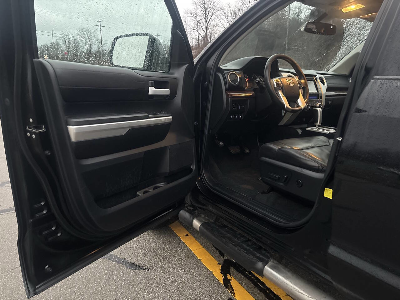 Used 2015 Toyota Tundra Limited image 14