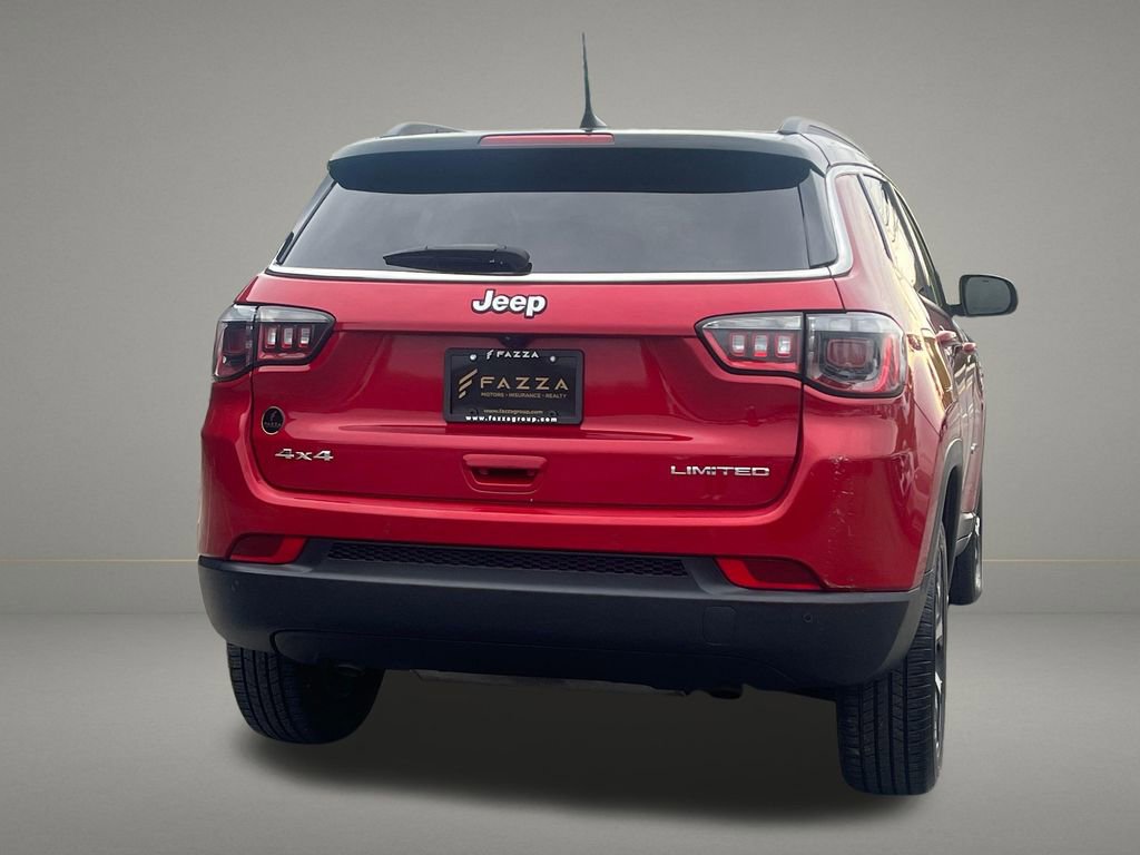 Used 2025 Jeep Compass Limited AWD/4WD image 5