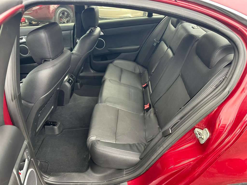 Used 2009 Pontiac G8 GT w/ Premium Package RWD image 22