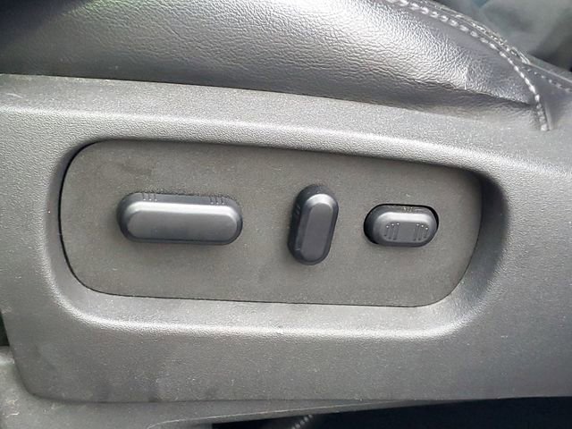 Used 2011 Ford Explorer XLT w/ 202A Rapid Spec Order Code image 12