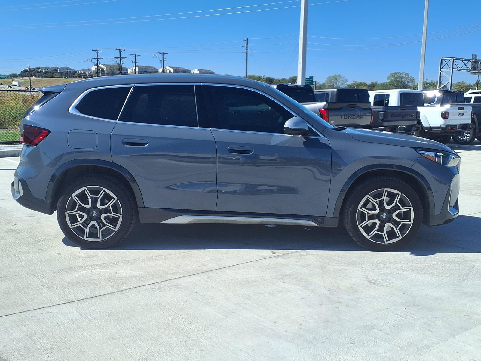 Used 2024 BMW X1 xDrive28i w/ Convenience Package AWD/4WD image 10