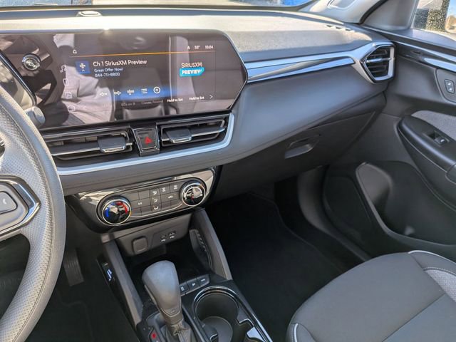 Used 2024 Chevrolet TrailBlazer LT image 22