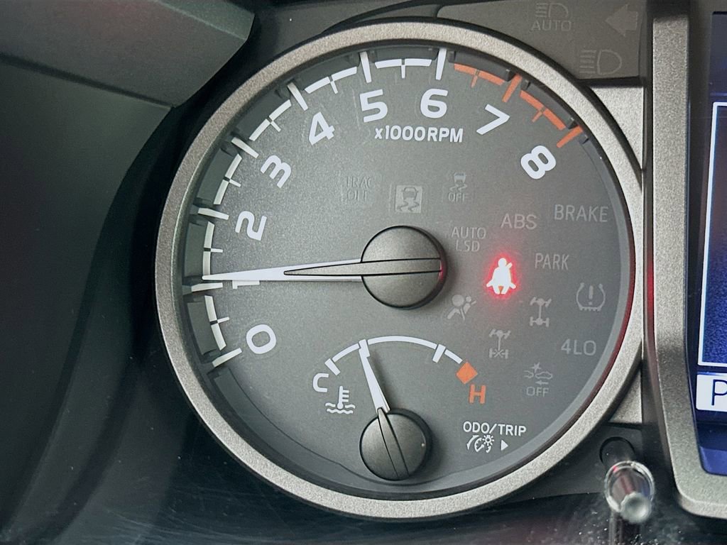 Used 2019 Toyota Tacoma TRD Sport AWD/4WD image 13