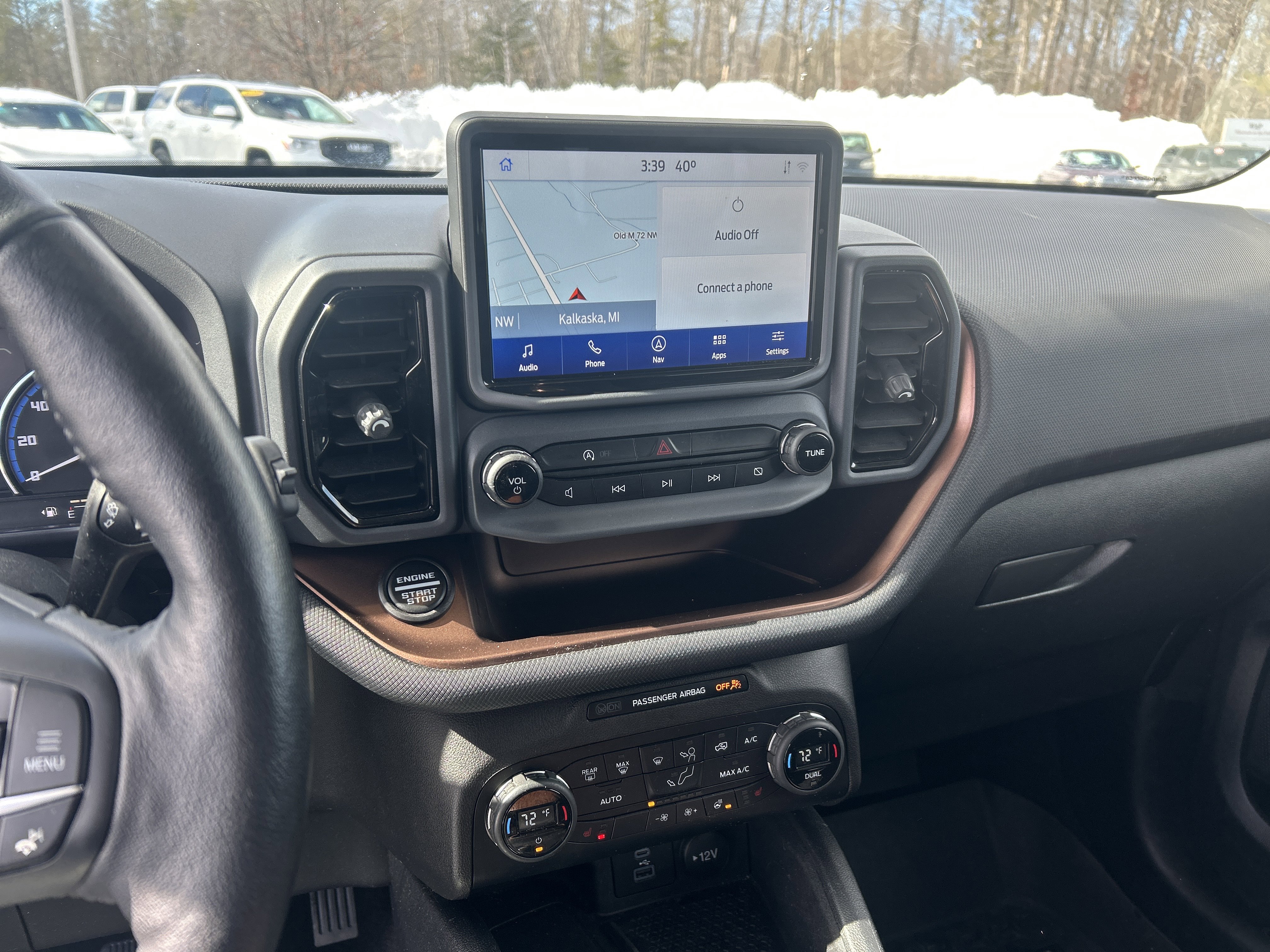 Used 2021 Ford Bronco Sport Outer Banks w/ Outer Banks Package (96D) image 15