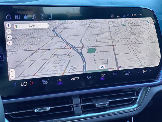 New 2026 Chevrolet Equinox EV LT image 22