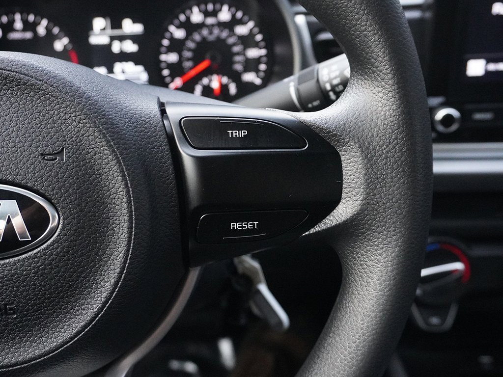 Used 2021 Kia Rio LX image 32