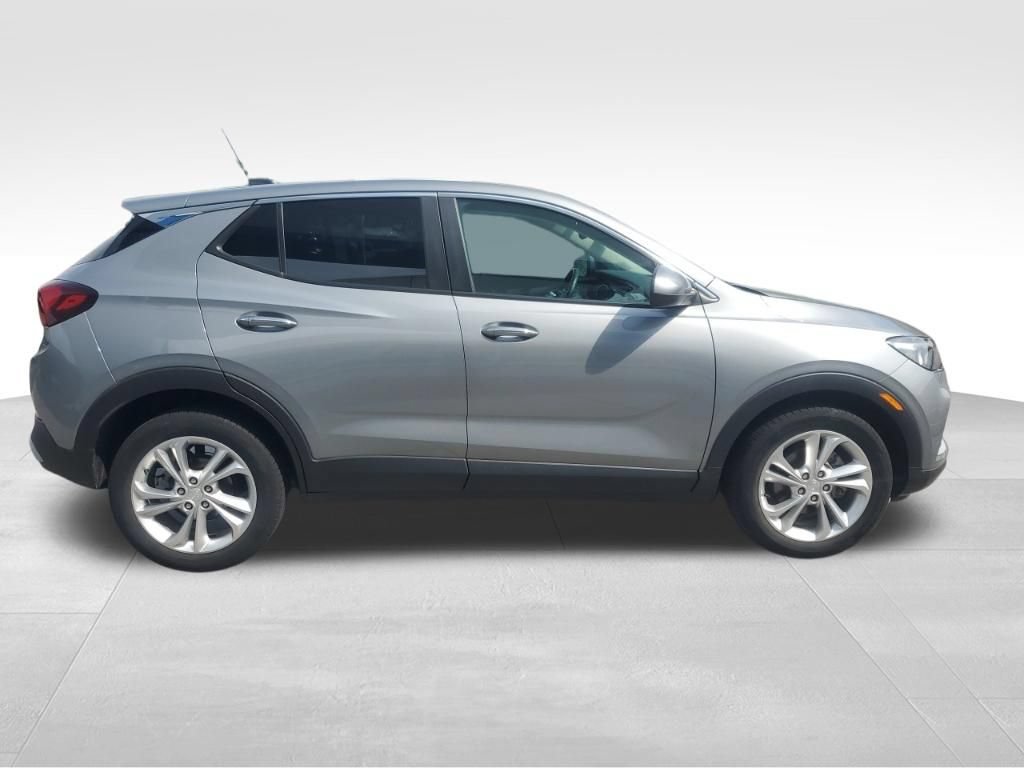 Used 2023 Buick Encore GX Preferred w/ Cold Weather Comfort Package FWD image 6