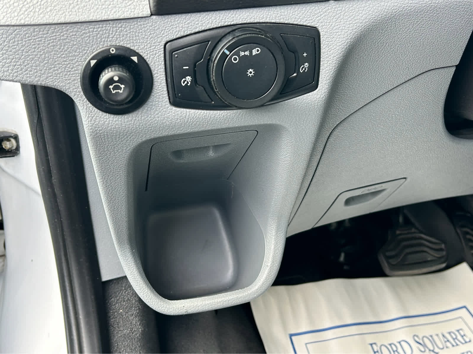 Used 2016 Ford Transit 250 130 Medium Roof image 19