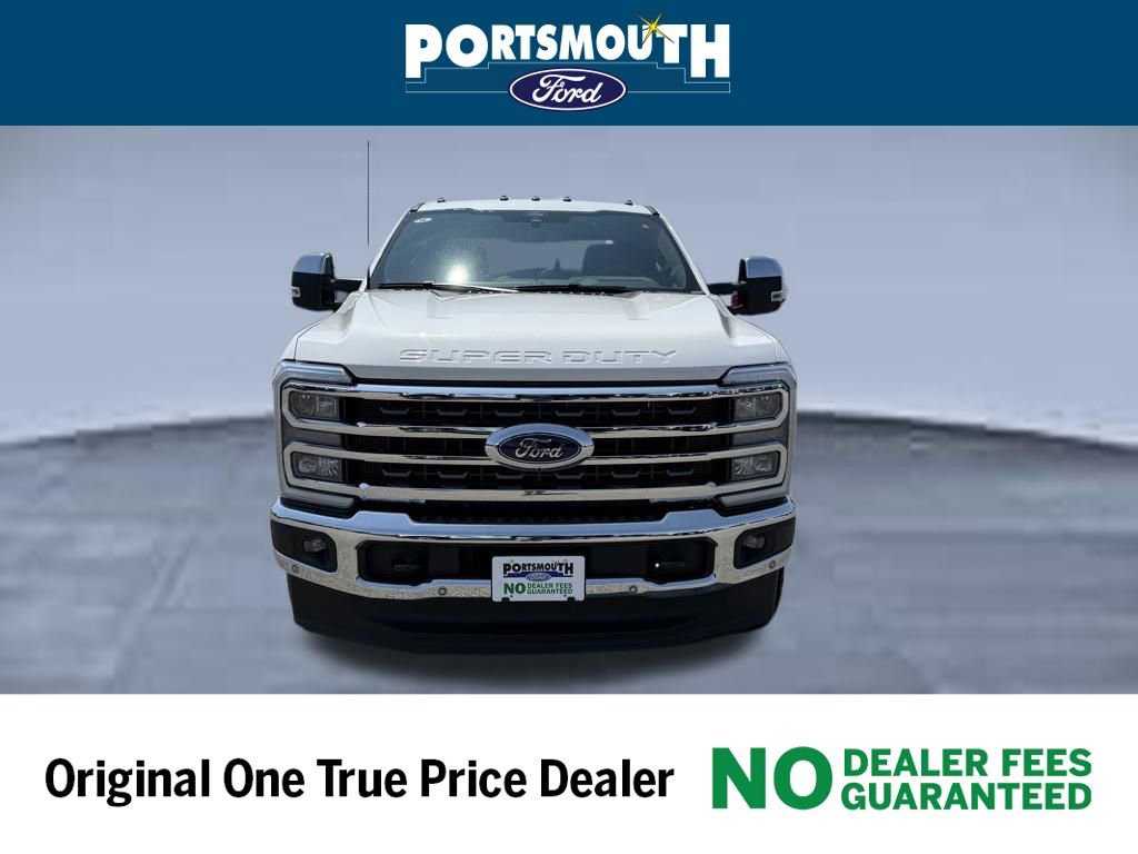New 2025 Ford F350 King Ranch w/ Chrome Package image 10