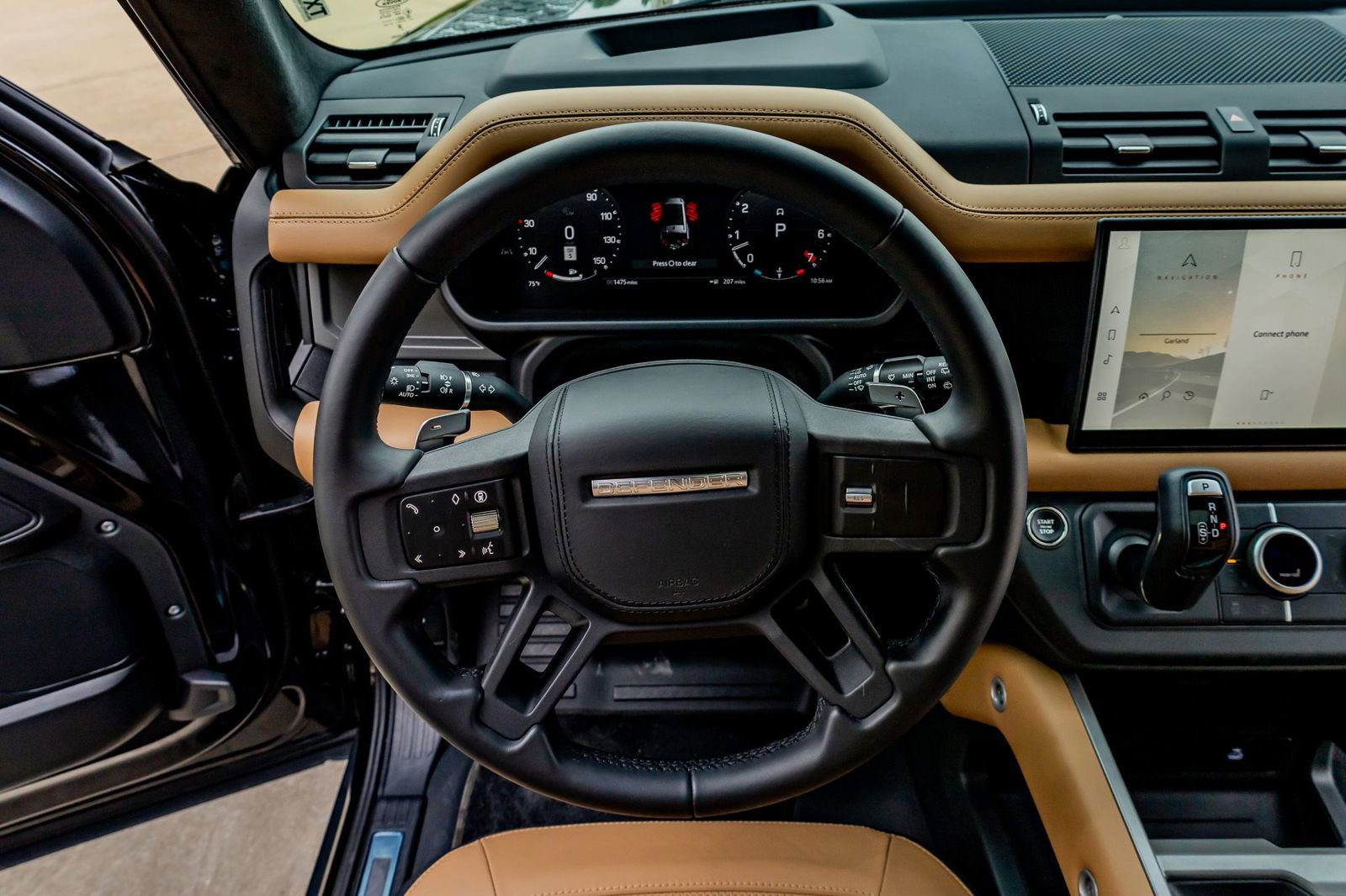 Used 2025 Land Rover Defender 130 V8 image 19