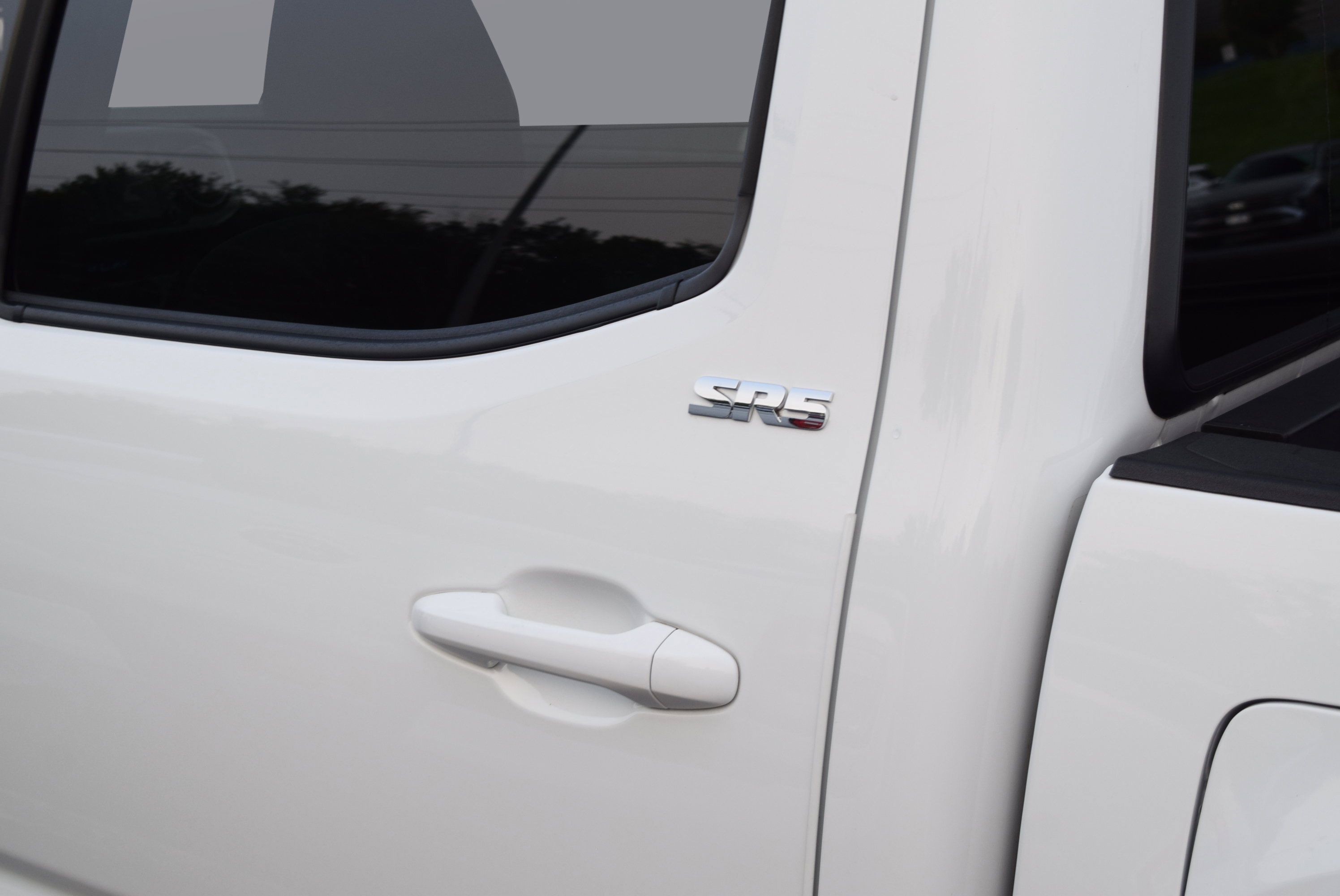 Used 2023 Toyota Tacoma SR5 AWD/4WD image 10