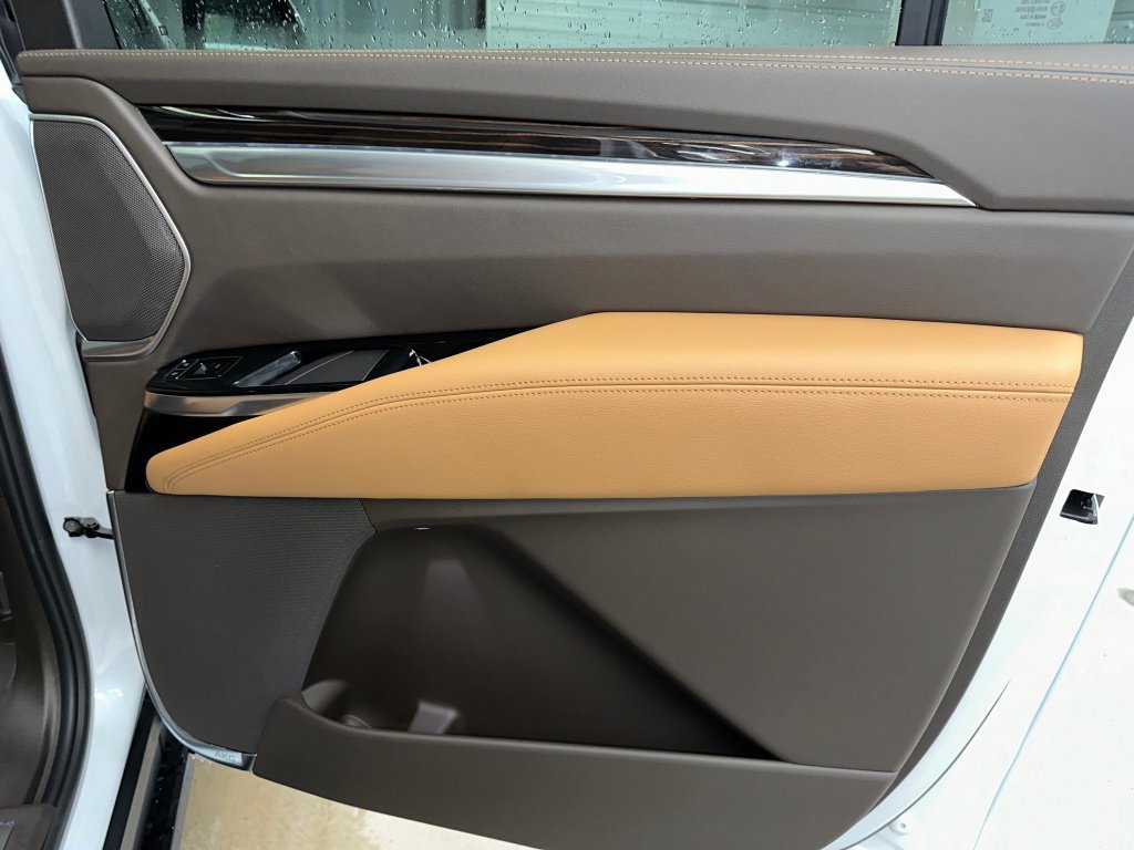 New 2026 Cadillac Escalade ESV Luxury w/ Touring Package image 29