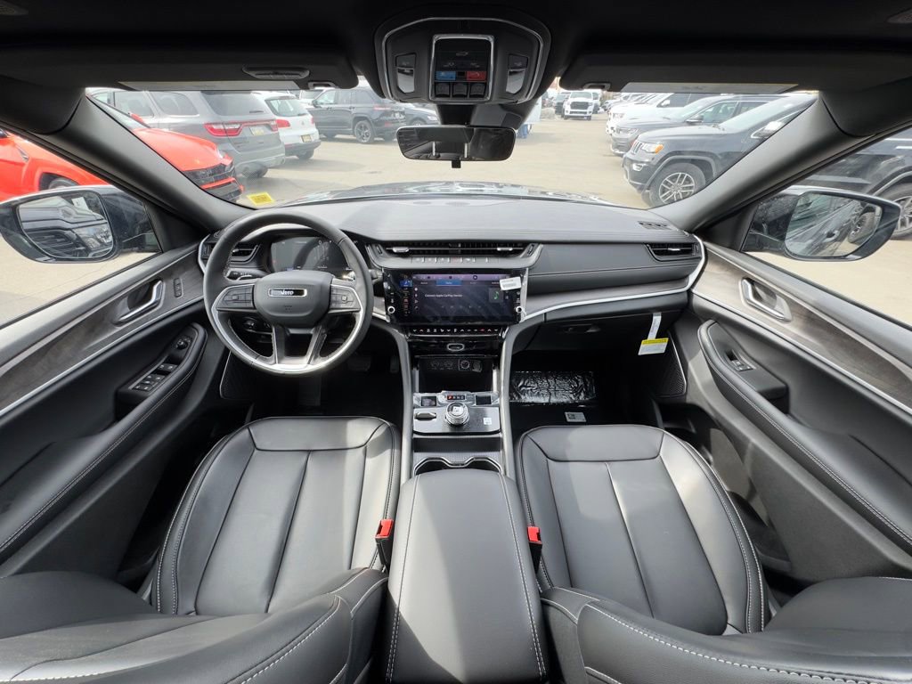 New 2026 Jeep Grand Cherokee L Limited w/ Limited Altitude Package image 27