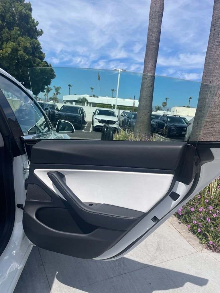 Used 2020 Tesla Model 3 Long Range image 14