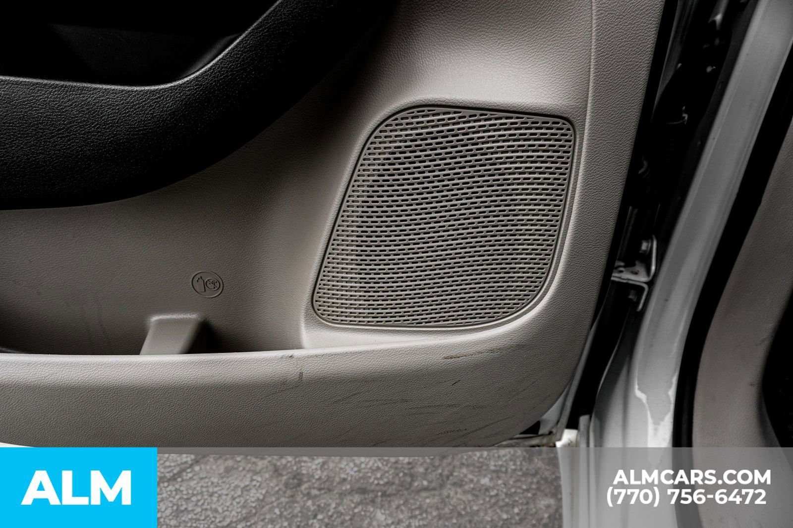 Used 2023 Chrysler Pacifica Touring-L image 55