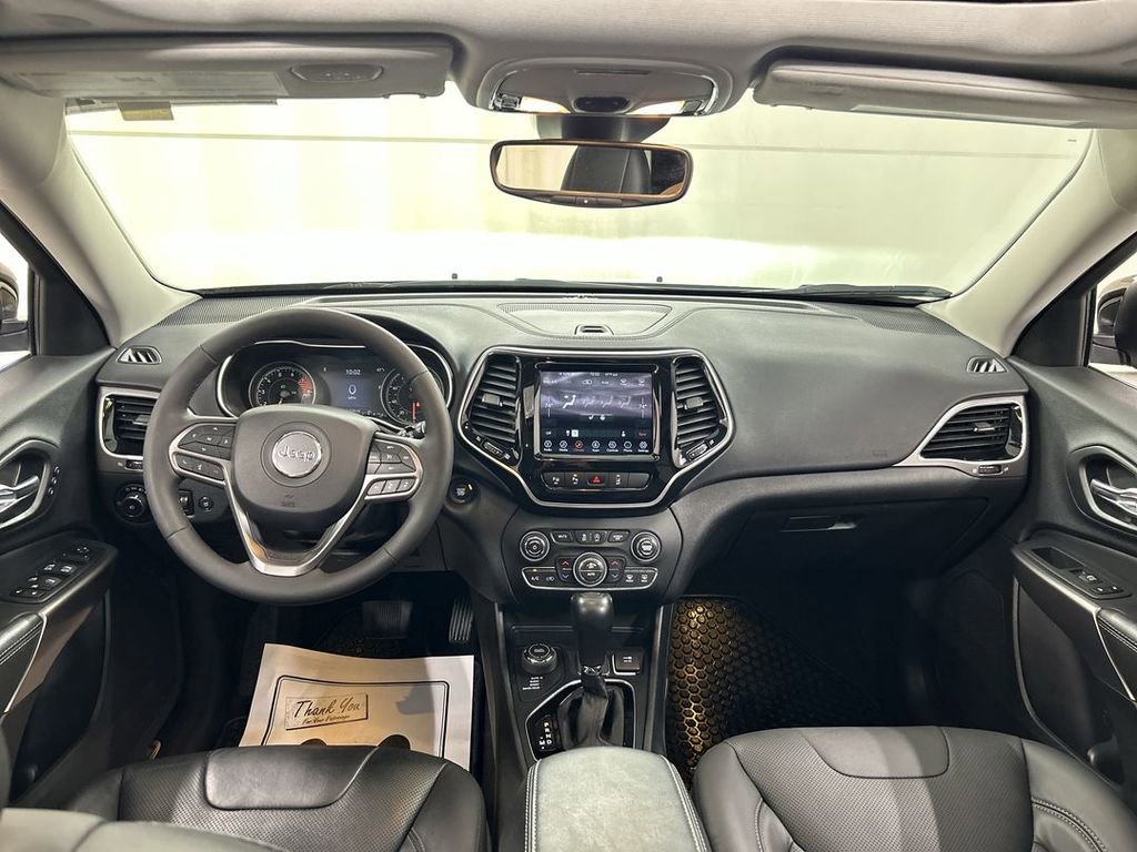 Used 2021 Jeep Cherokee Limited AWD/4WD image 18