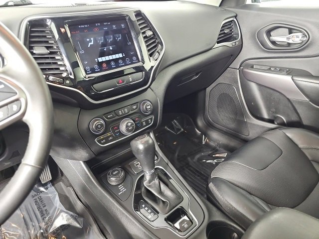Certified 2022 Jeep Cherokee Limited w/ Mopar Interior Package image 19