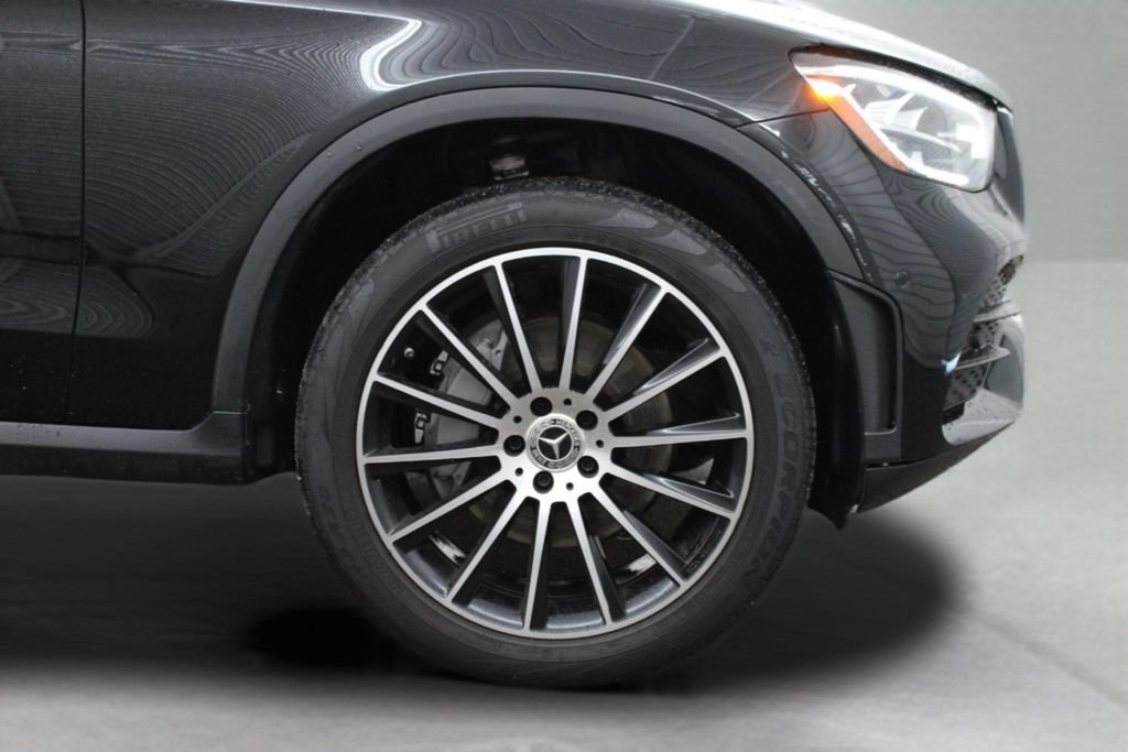 Used 2021 Mercedes-Benz GLC 300 image 14