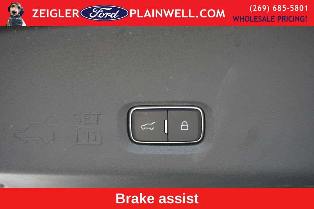 Used 2025 Lincoln Navigator Reserve w/ Jet Appearance Package image 12