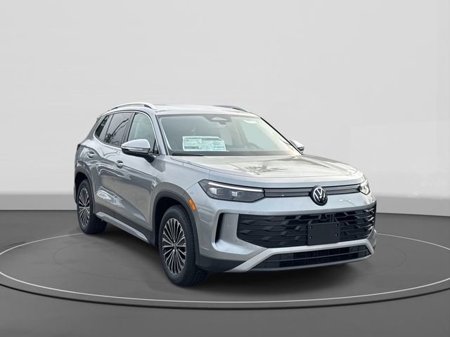 New 2026 Volkswagen Tiguan S image 1