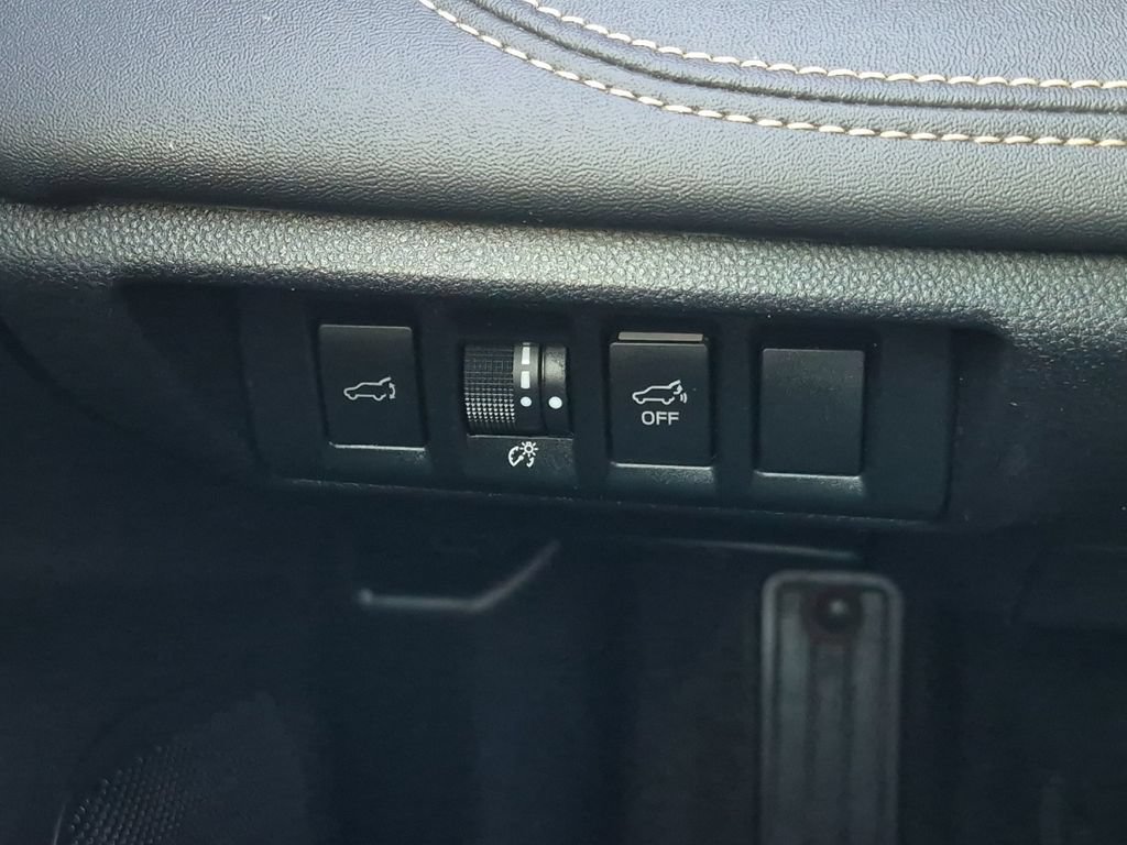 Used 2021 Subaru Outback Limited XT w/ Popular Package #2 AWD/4WD image 31