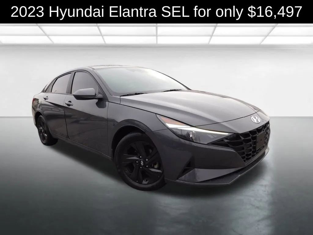 Used 2023 Hyundai Elantra SEL image 1