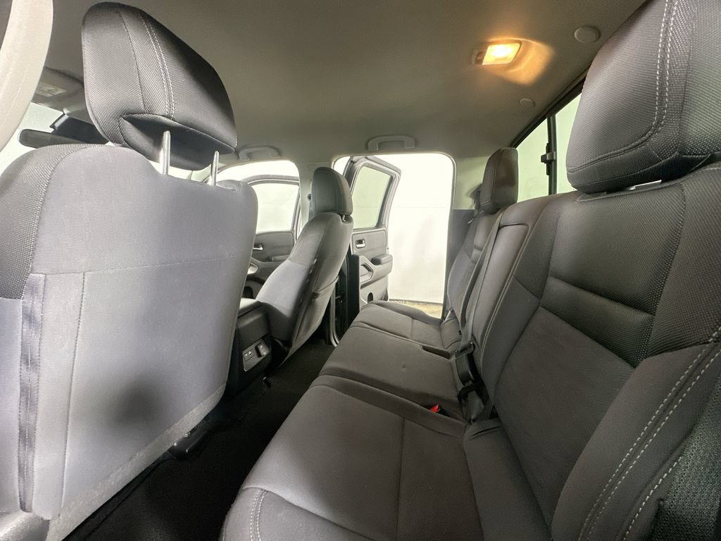 Used 2023 Nissan Frontier SV w/ SV Convenience Package AWD/4WD image 15