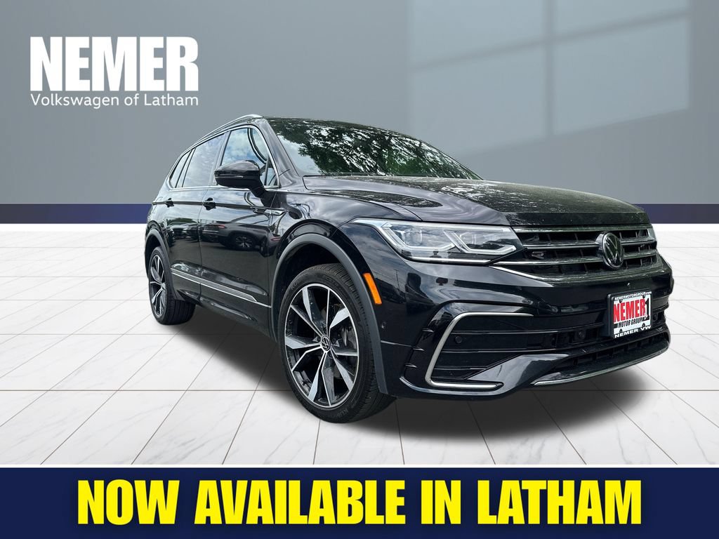 Certified 2022 Volkswagen Tiguan SEL R-Line AWD/4WD image 6