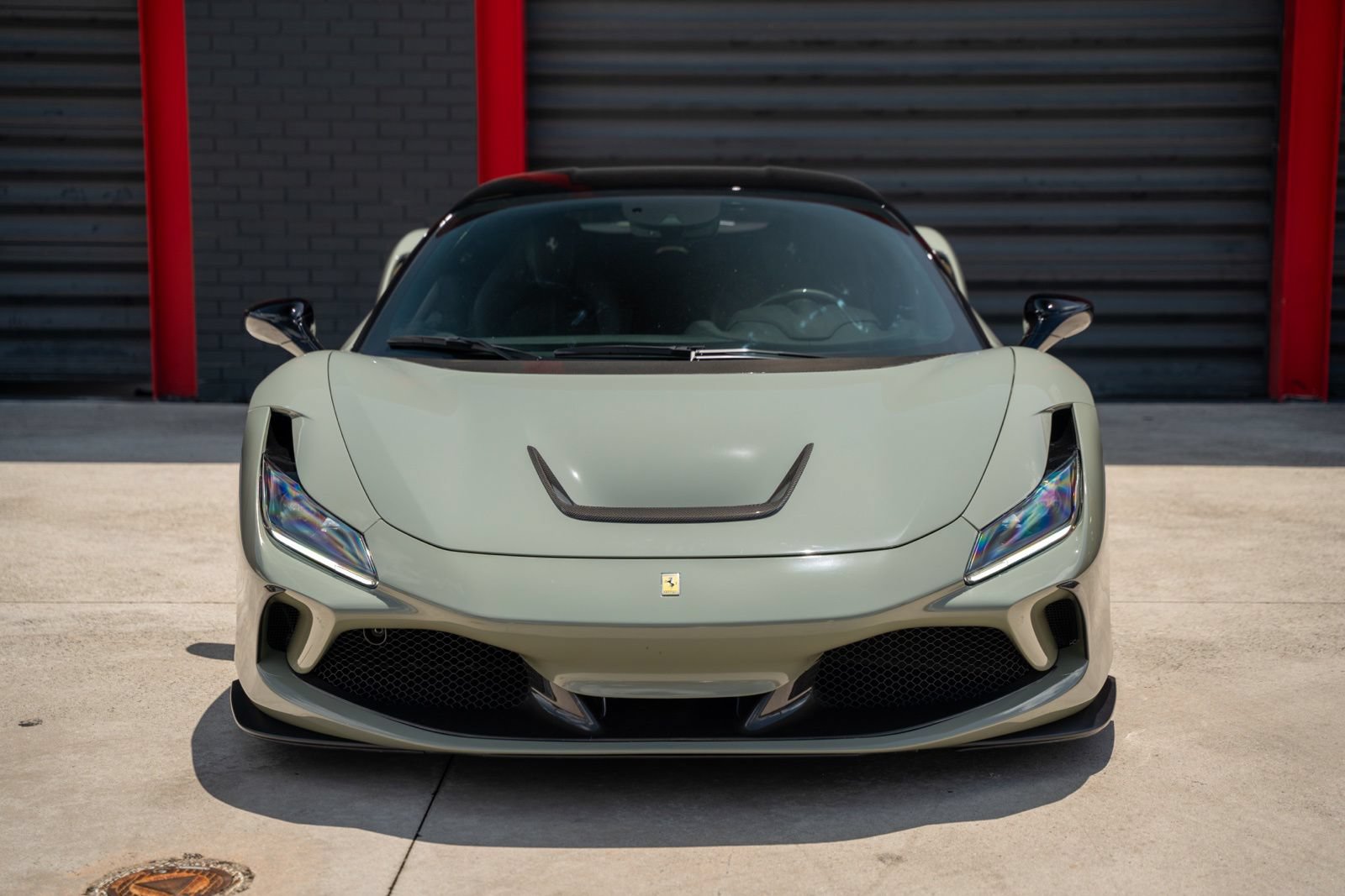 Used 2020 Ferrari F8 Tributo RWD image 8
