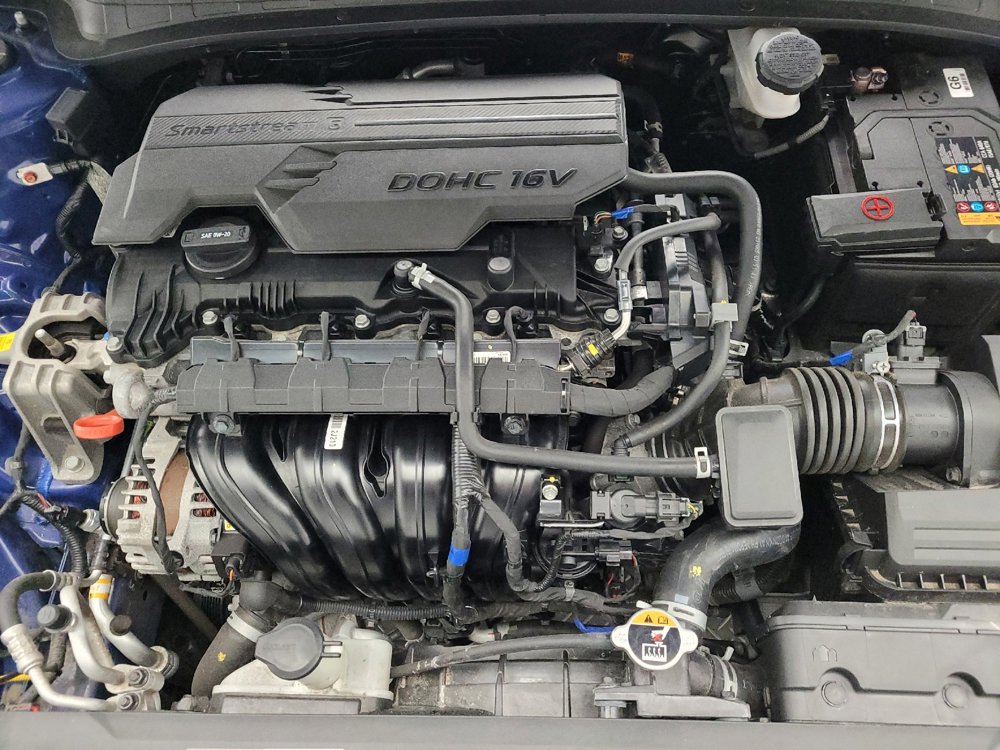 Used 2024 Hyundai Elantra SEL FWD image 30