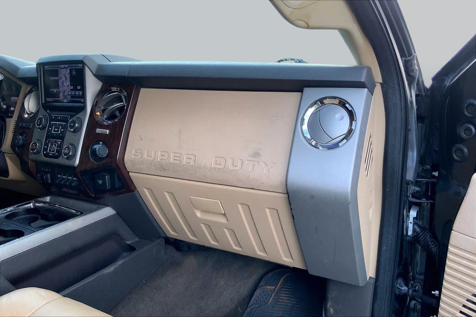 Used 2013 Ford F250 Lariat w/ Lariat Ultimate Pkg AWD/4WD image 17