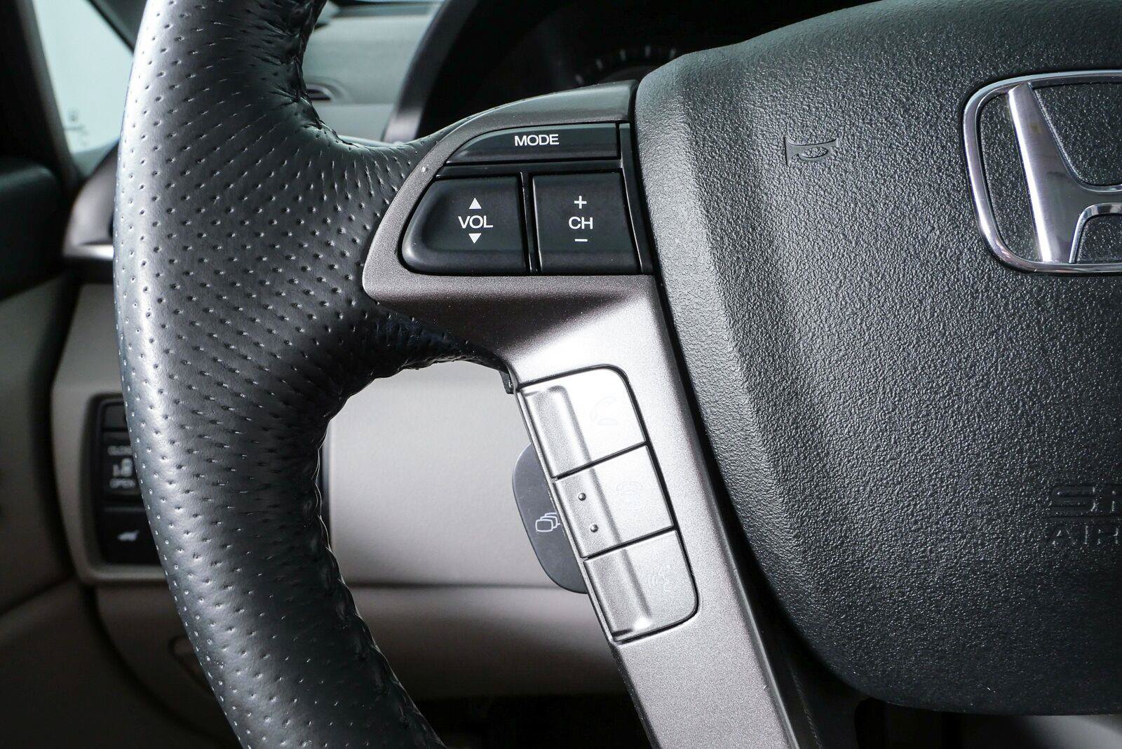 Used 2016 Honda Odyssey Touring image 10