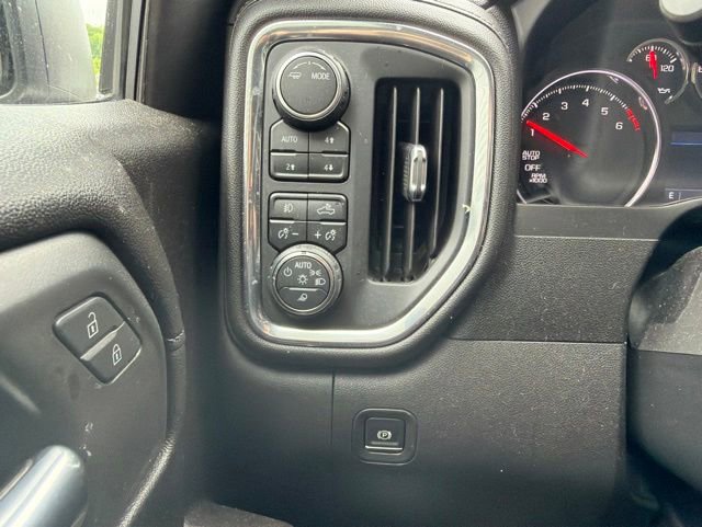 Used 2020 Chevrolet Silverado 1500 LT Trail Boss w/ Convenience Package AWD/4WD image 18