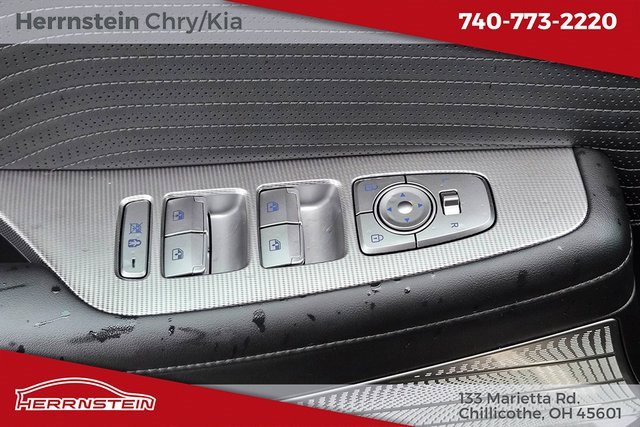 Used 2024 Hyundai Palisade Calligraphy image 17