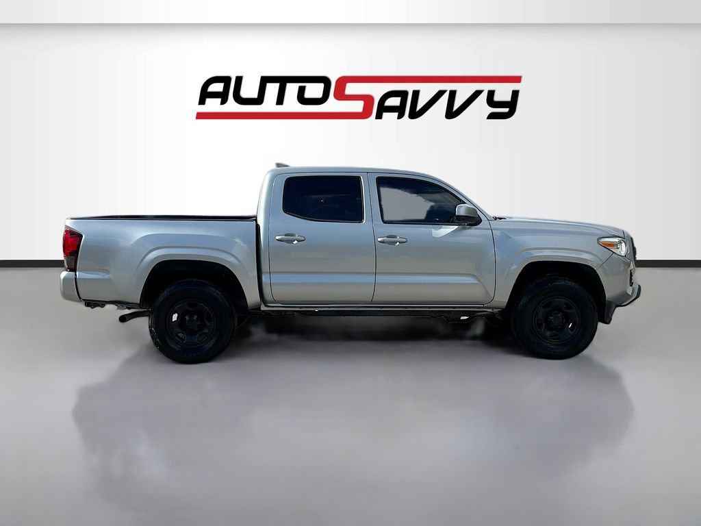 Used 2022 Toyota Tacoma SR image 8