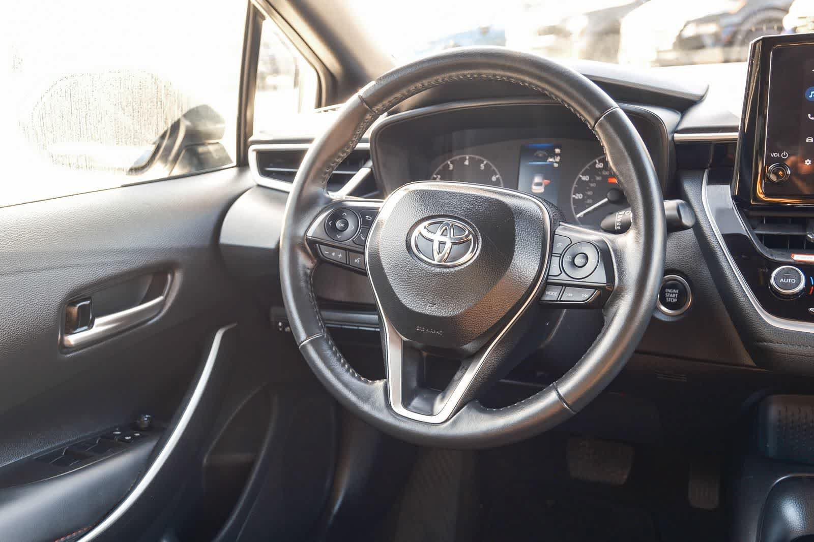 Certified 2025 Toyota Corolla SE w/ Convenience Package FWD image 17