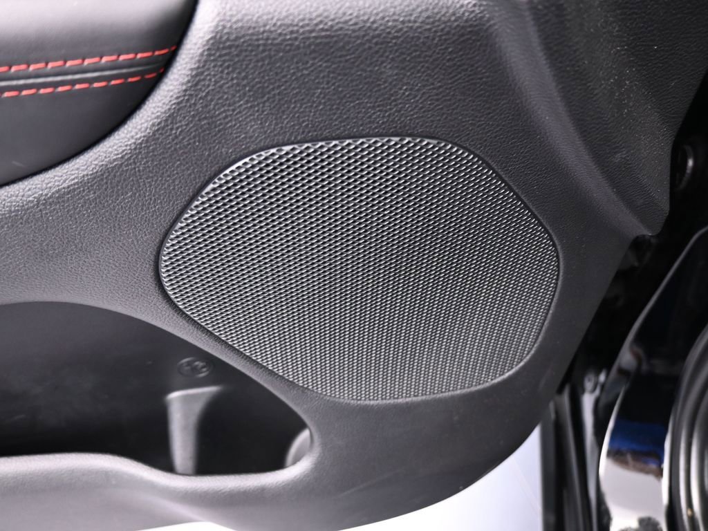 Used 2023 Dodge Durango GT image 15