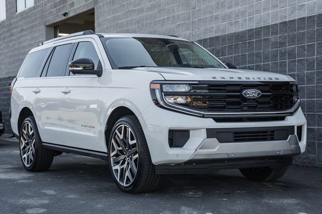 New 2026 Ford Expedition Platinum w/ Platinum Ultimate Package AWD/4WD image 2