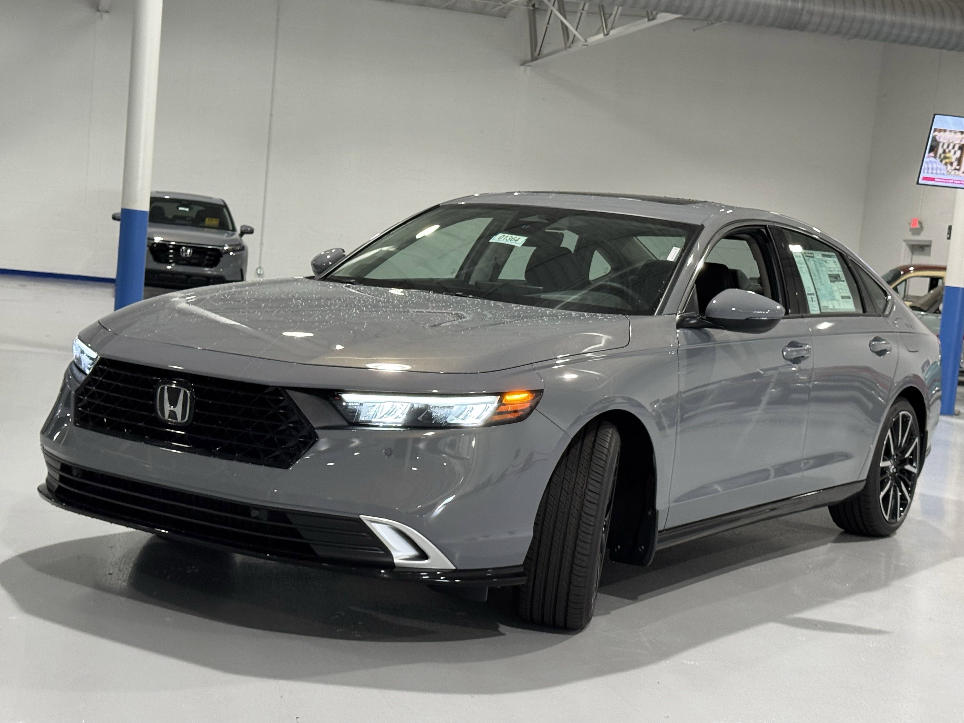 New 2025 Honda Accord Touring image 15